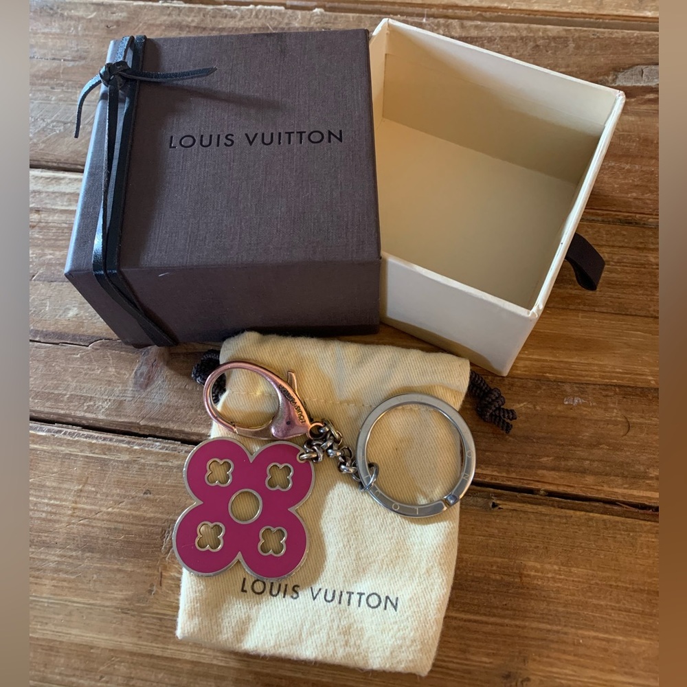 Louis Vuitton key chain